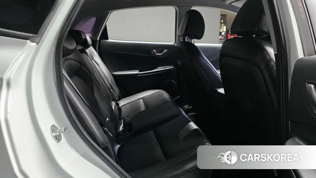 Hyundai Kona Electric 2018 Белый из Кореи, фото 2
