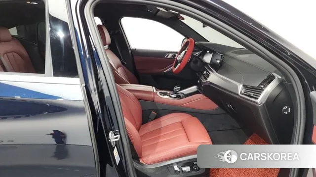 BMW X6 (G06) 2021 Черный из Кореи, фото 2