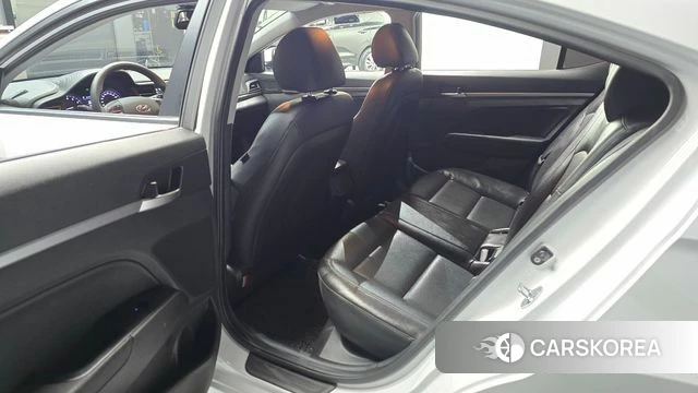 Hyundai The New Avante AD 2018 Белый из Кореи, фото 2