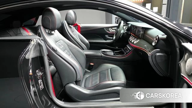 Mercedes-Benz E-Class W213 2022 Черный из Кореи, фото 2