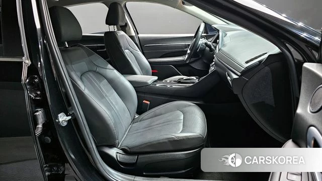 Hyundai Sonata (DN8) 2022 Черный из Кореи, фото 2
