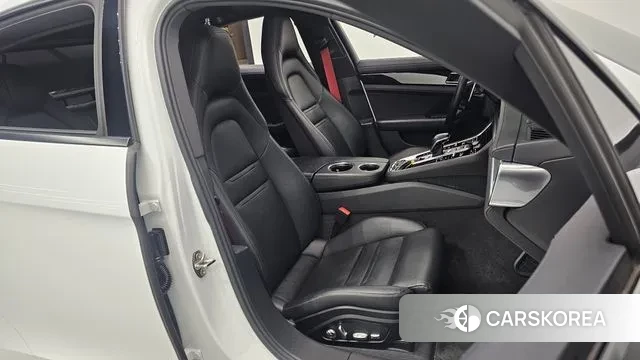 Porsche Panamera (971) id 3488375 из Кореи 2