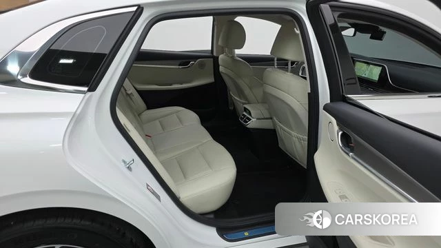 Hyundai The New Grandeur IG Hybrid 2022 Белый из Кореи, фото 2