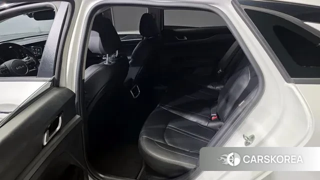 Kia K5 Hybrid 3rd Generation 2022 Белый из Кореи, фото 2