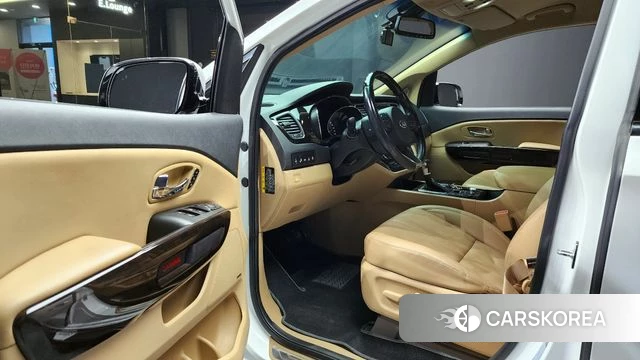 Kia The New Carnival 2019 Белый из Кореи, фото 2