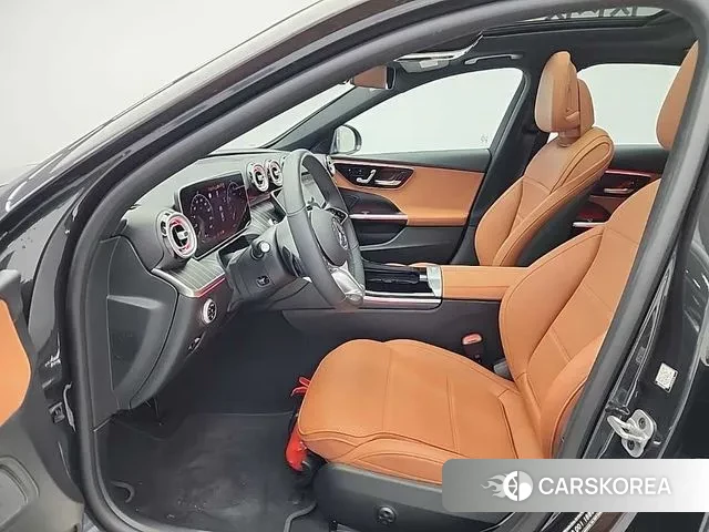 Mercedes-Benz C-Class W206 2025 Серый из Кореи, фото 2