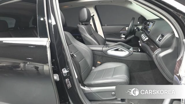 Mercedes-Benz GLE-Class W167 2023 Черный из Кореи, фото 2