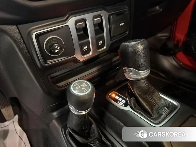 Jeep Wrangler (JL) 2019 Красный из Кореи, фото 2