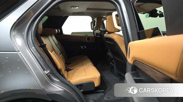 Land Rover Discovery 5 2018 Серый из Кореи, фото 2