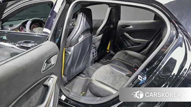 Mercedes-Benz GLA-Class X156 2018 Черный из Кореи, фото 2