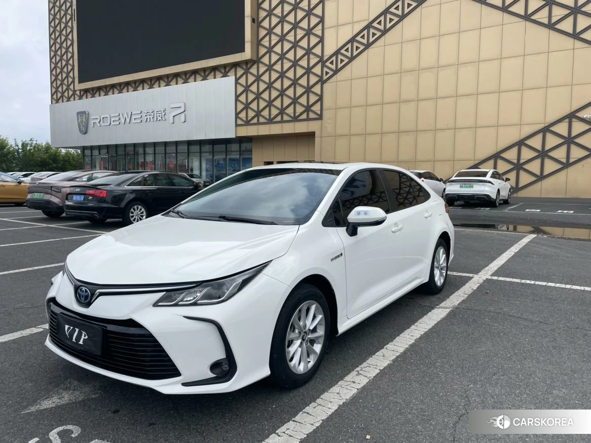 Toyota Corolla 2020 Белый из Китая, фото 2