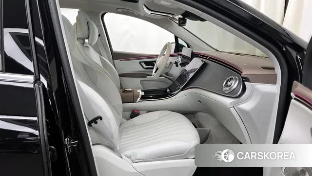 Mercedes-Benz EQS SUV X296 2023 Черный из Кореи, фото 2