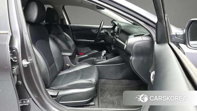 Kia Come New K3 2018 Серый из Кореи, фото 2
