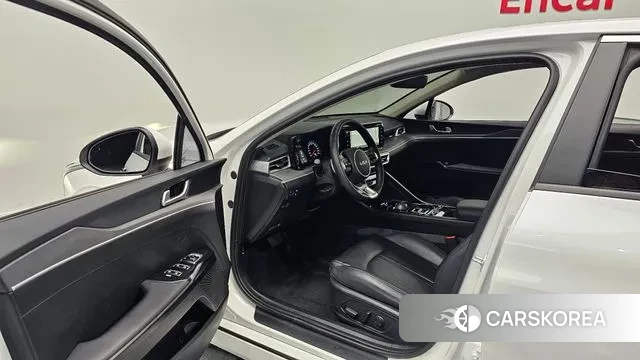 Kia K5 3rd generation 2021 Белый из Кореи, фото 2