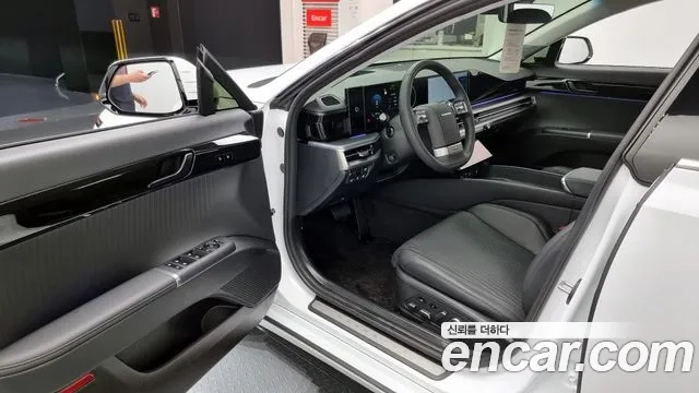 Hyundai Grandeur Hybrid (GN7) 2023 Черный из Кореи, фото 2