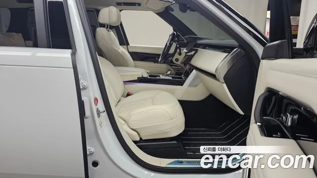 Land Rover Range Rover 5th Generation 2024 Белый из Кореи, фото 2