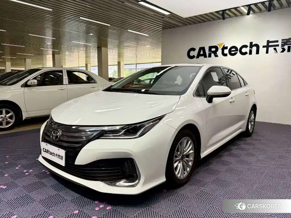 Toyota Allion 2023 Белый из Китая, фото 2