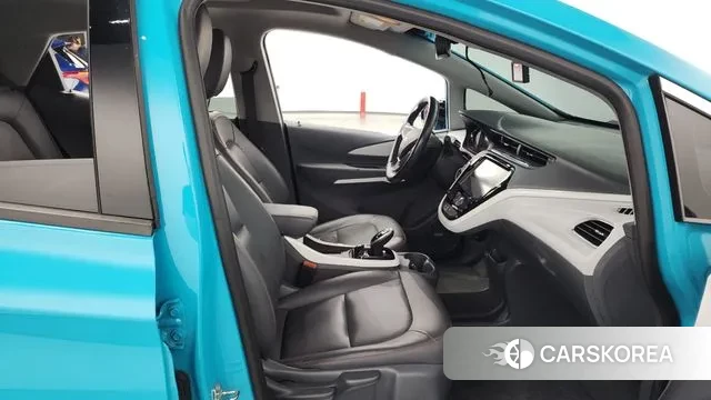 Chevrolet (GM Daewoo) Bolt EV 2020 Небесно-голубой из Кореи, фото 2