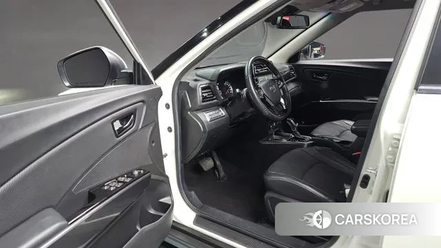 Ssangyong Berry New Tivoli 2022 Белый из Кореи, фото 2