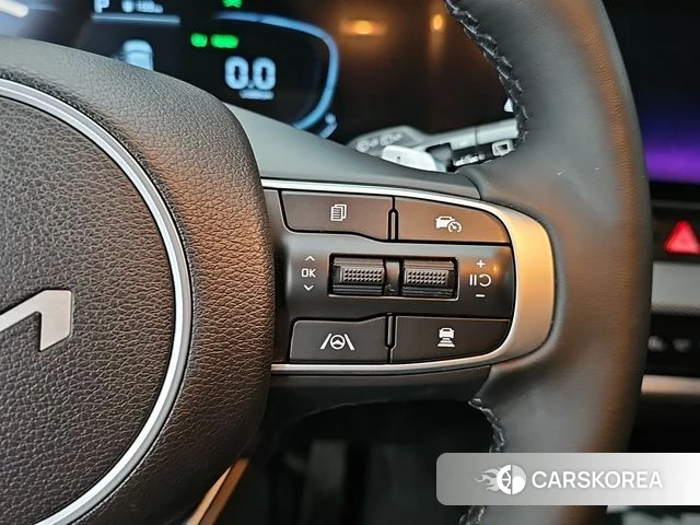 Kia Sportage 5th Generation Hybrid 2024 Белый из Кореи, фото 2