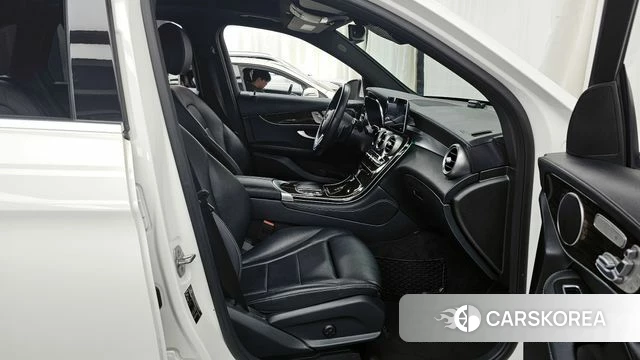 Mercedes-Benz GLC-Class X253 2020 Белый из Кореи, фото 2