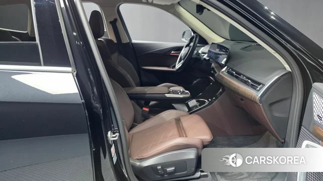 BMW X1 (U11) 2024 Черный из Кореи, фото 2