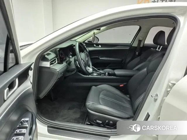 Kia K5 3rd generation 2020 Белый из Кореи, фото 2