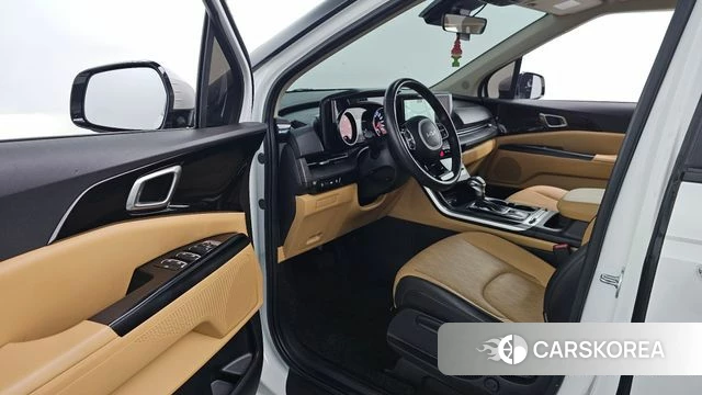 Kia Carnival 4th generation 2023 Белый из Кореи, фото 2