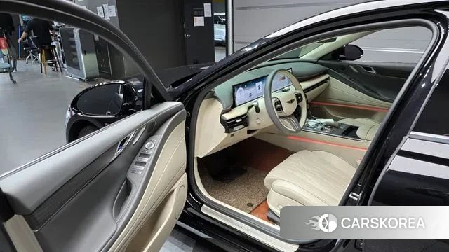 Genesis G80 (RG3) 2024 Черный из Кореи, фото 2