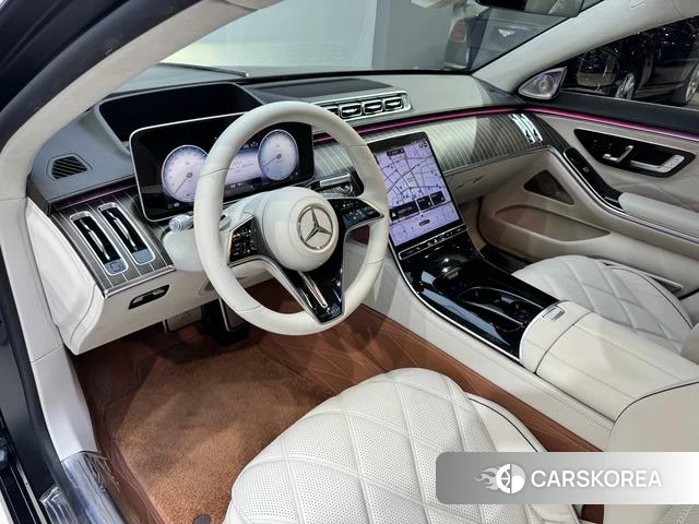 Mercedes-Benz Maybach S-class 2023 Черный из Китая, фото 2