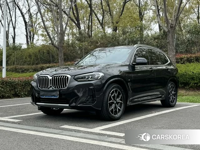 BMW X3 2024 Черный из Китая, фото 2
