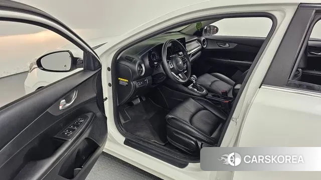 Kia Come New K3 2018 Белый из Кореи, фото 2