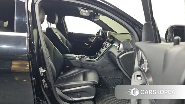 Mercedes-Benz GLC-Class X253 2019 Черный из Кореи, фото 2