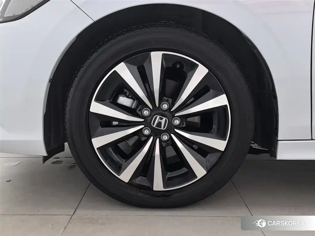 Honda Civic 2023 Белый из Китая, фото 2