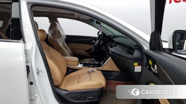 Kia K7 Premier Hybrid 2020 Белый из Кореи, фото 2