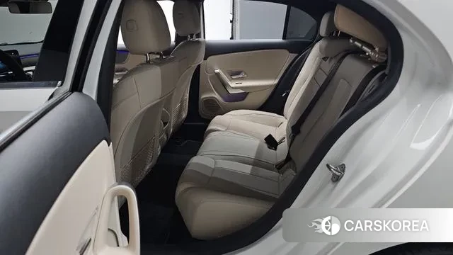 Mercedes-Benz A-Class W177 2022 Белый из Кореи, фото 2