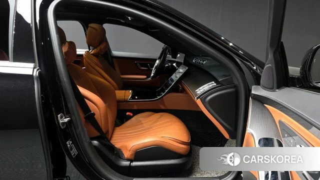 Mercedes-Benz S-Class W223 2024 Черный из Кореи, фото 2