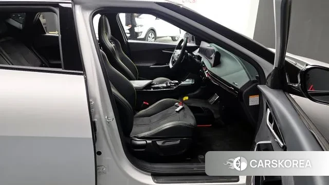 Kia EV6 2023 Белый из Кореи, фото 2