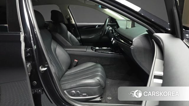 Genesis G80 (RG3) 2022 Черный из Кореи, фото 2