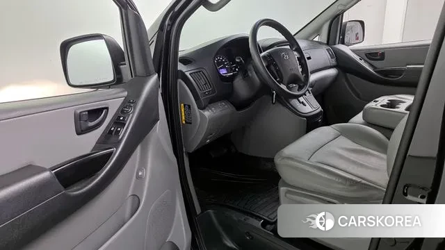 Hyundai The New Grand Starex 2019 Черный из Кореи, фото 2