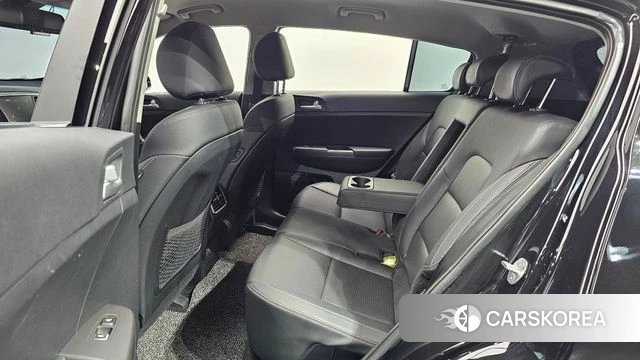 Kia Sportage The Bold 2021 Черный из Кореи, фото 2