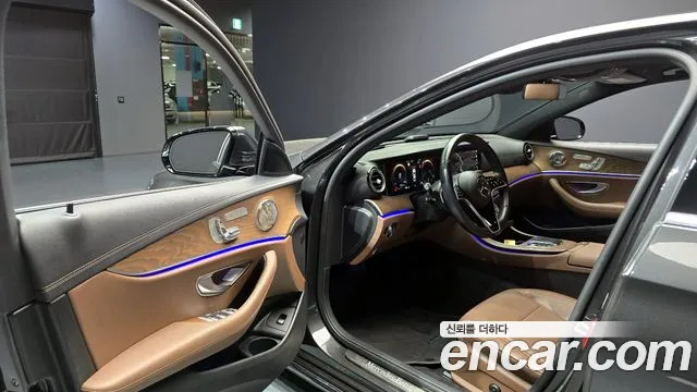 Mercedes-Benz E-Class W213 2021 Серый из Кореи, фото 2