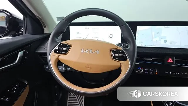Kia EV6 2022 Черный из Кореи, фото 2