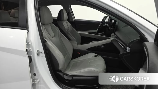 Hyundai Avante (CN7) 2021 Белый из Кореи, фото 2