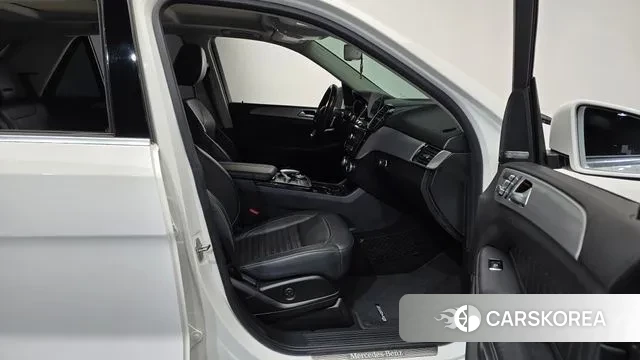 Mercedes-Benz GLE - Class W166 2018 Белый из Кореи, фото 2