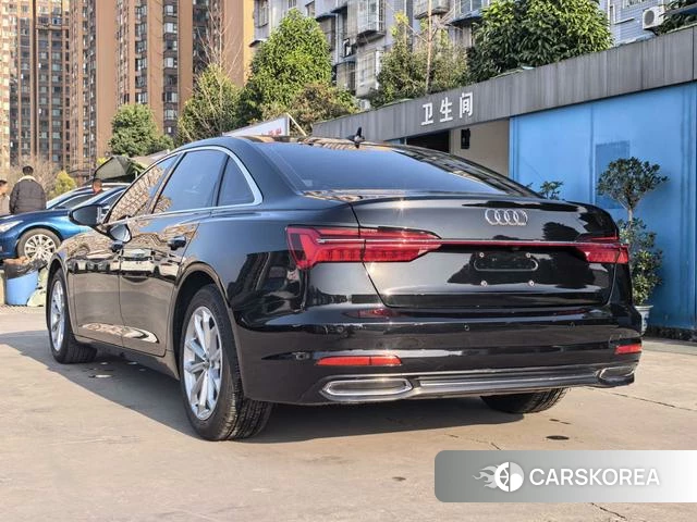 Audi A6L 2021 Черный из Китая, фото 2