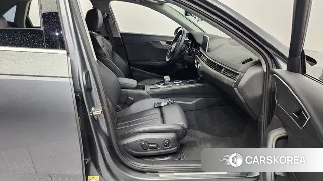 Audi A4 (B9) 2018 Серый из Кореи, фото 2