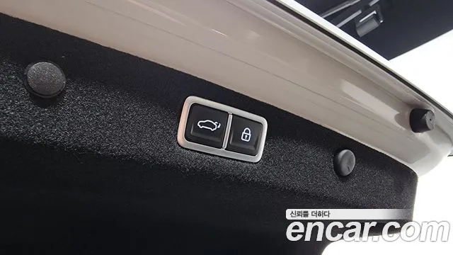 Hyundai Grandeur Hybrid (GN7) id 2649944 из Кореи 2