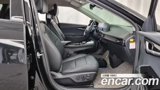 Kia EV6 2022 Черный из Кореи, фото 2