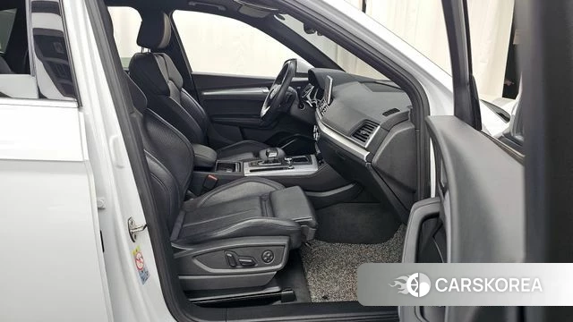 Audi Q5 (FY) 2020 Белый из Кореи, фото 2